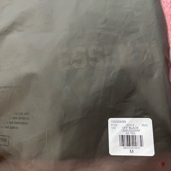 Essentials fear of god t shirt - Picture 3 of 3